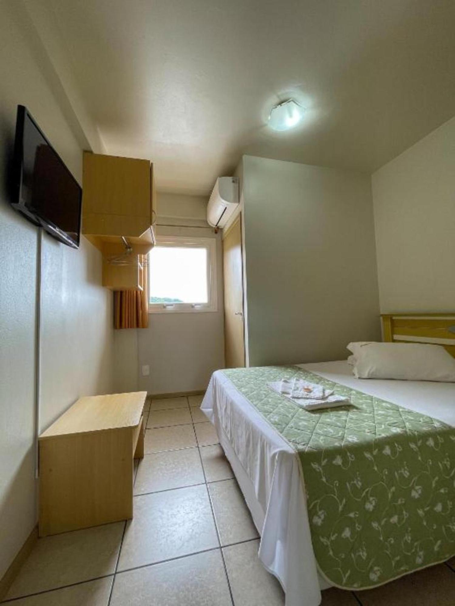 Andardac Hotel Guaramirim Rum bild